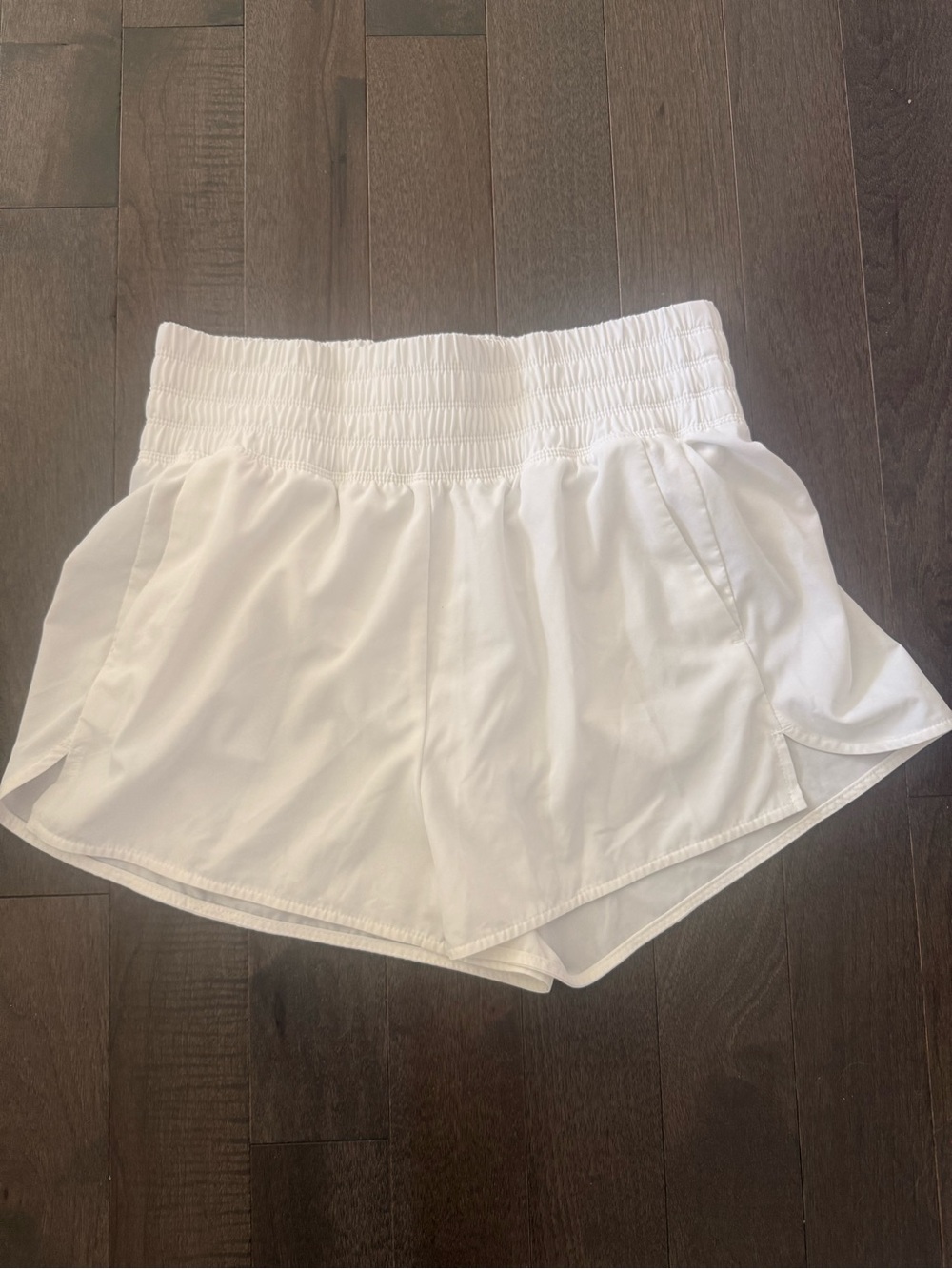 M OLD NAVY Active Ultra High Rise Shorts